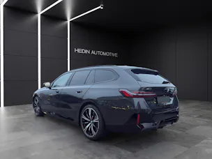 BMW 550e xDrive Touring