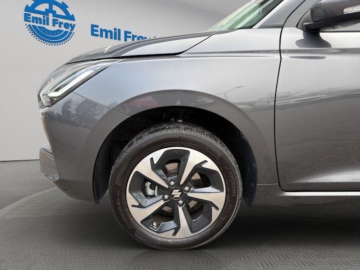 Vehicle image SUZUKI SWIFT