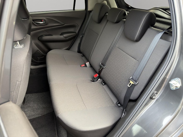 Vehicle image SUZUKI SWIFT