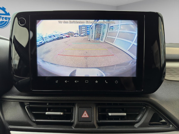 Vehicle image SUZUKI SWIFT