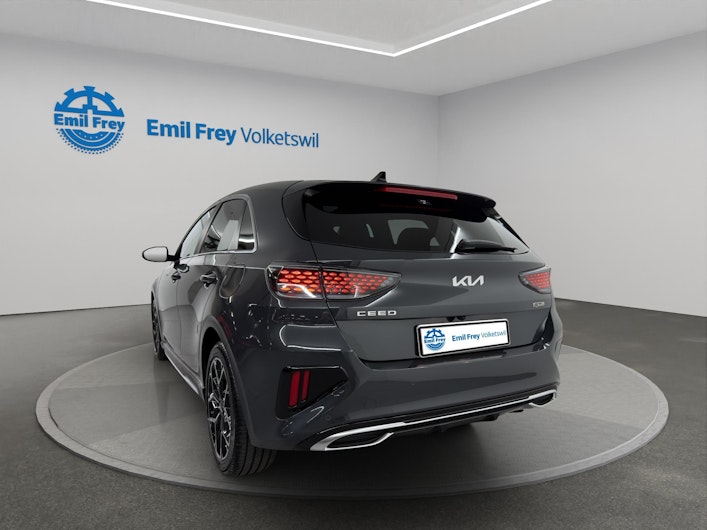 Vehicle image KIA CEED