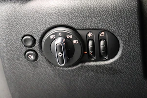 image du véhicule MINI F55 2.0i Cooper S SDKG