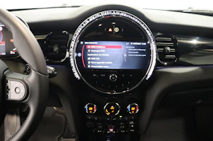 image du véhicule MINI F55 2.0i Cooper S SDKG