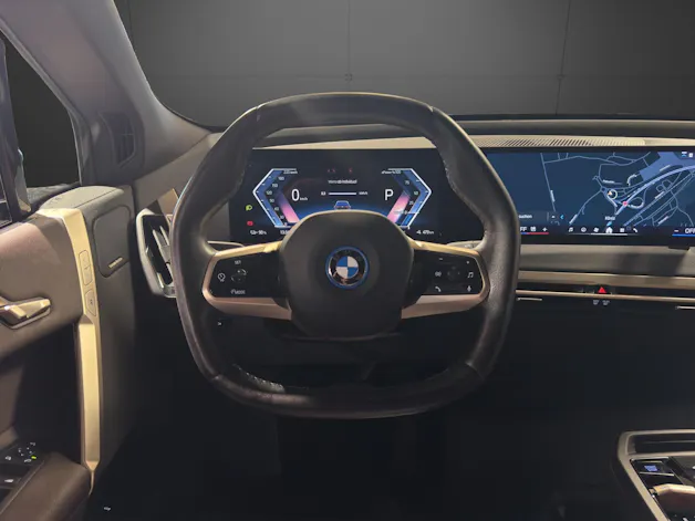 BMW iX xDrive50
