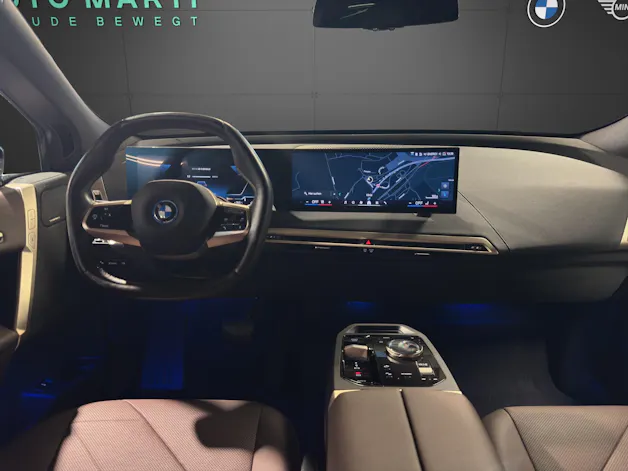 BMW iX xDrive50