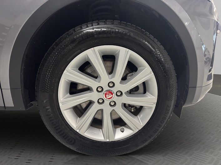 Vehicle image JAGUAR E-PACE