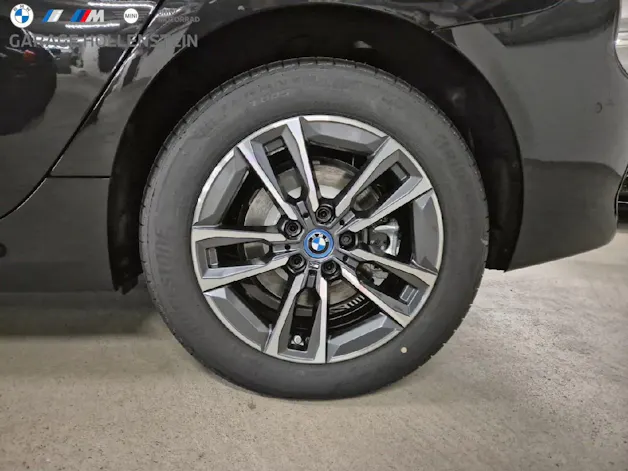BMW 225e xDrive Active Tourer
