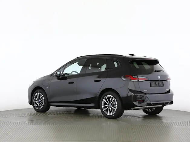 BMW 230e xDrive Active Tourer