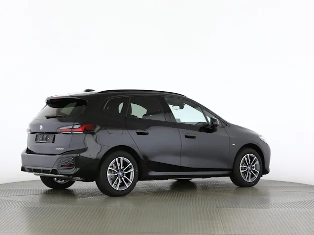 BMW 230e xDrive Active Tourer