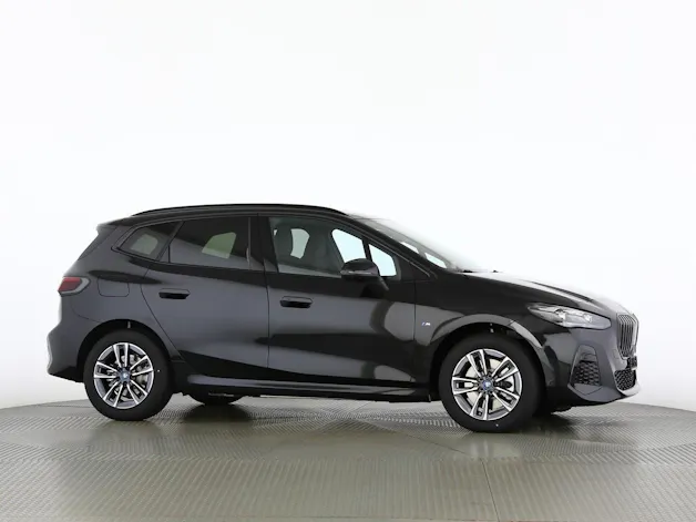 BMW 230e xDrive Active Tourer