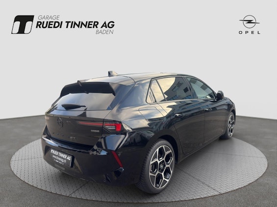 Vehicle image 4 Vehicle image 4