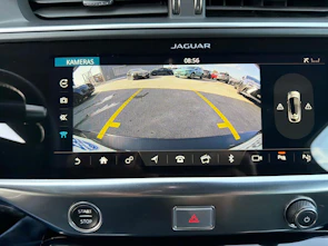 Fahrzeugbild JAGUAR I-Pace EV400 HSE AWD