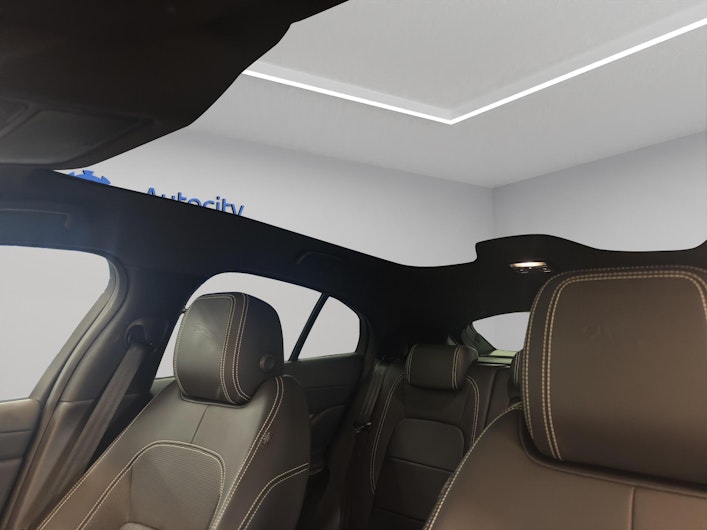 Vehicle image JAGUAR I-PACE