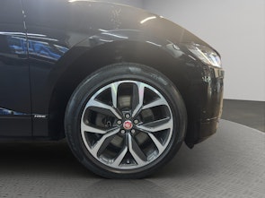 Vehicle image JAGUAR I-Pace EV400 HSE AWD