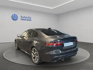 Jaguar XE 2.0 T 300 Sport AWD