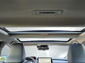 image du véhicule TOYOTA Prius 2.0 Plug-In-Hybrid Premium
