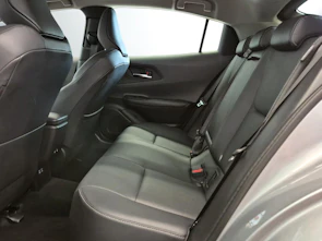 image du véhicule TOYOTA Prius 2.0 Plug-In-Hybrid Premium