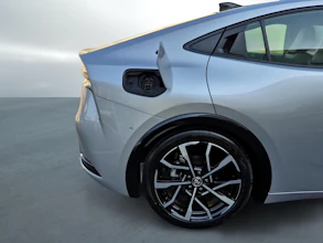 https://vehicle.imgix.net/4104558/bbf03242-7dcc-4fab-8313-b07cec705b45.jpg