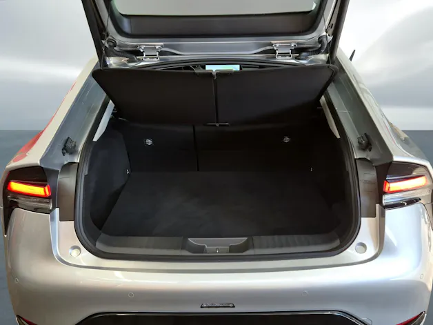 Toyota Prius 2.0 Plug-In-Hybrid Premium