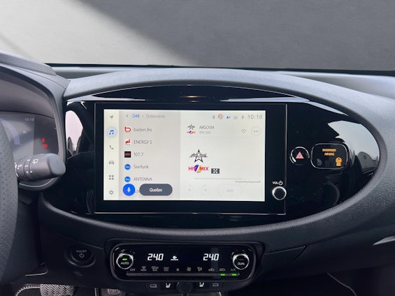 Vehicle image 5 Vehicle image 5