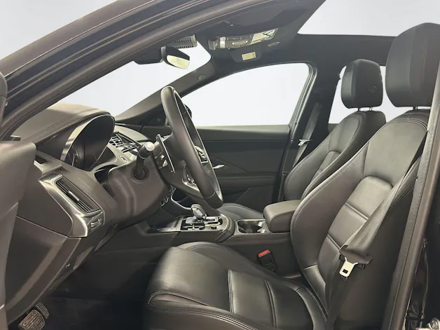 Jaguar E-Pace 2.0 D I4 165 SE AWD