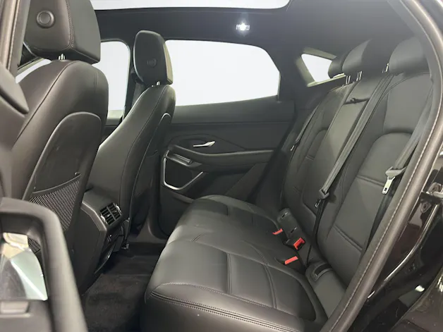 Jaguar E-Pace 2.0 D I4 165 SE AWD
