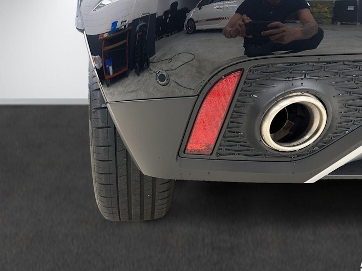 Vehicle image JAGUAR E-PACE