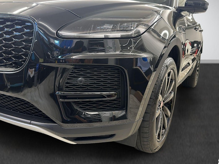 Vehicle image JAGUAR E-PACE