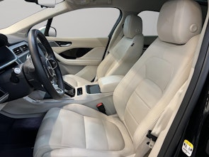 Vehicle image JAGUAR I-Pace EV400 HSE AWD