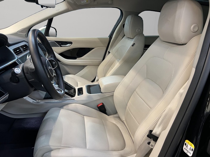 Vehicle image JAGUAR I-PACE