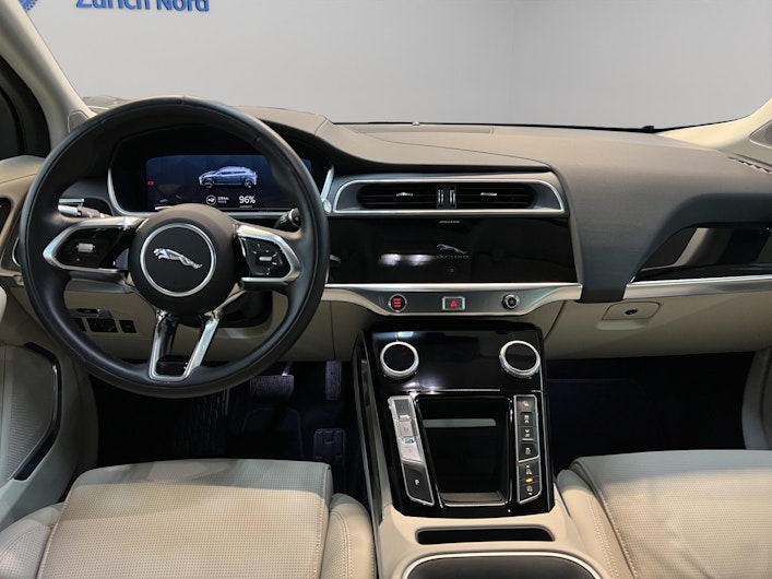 Vehicle image JAGUAR I-PACE