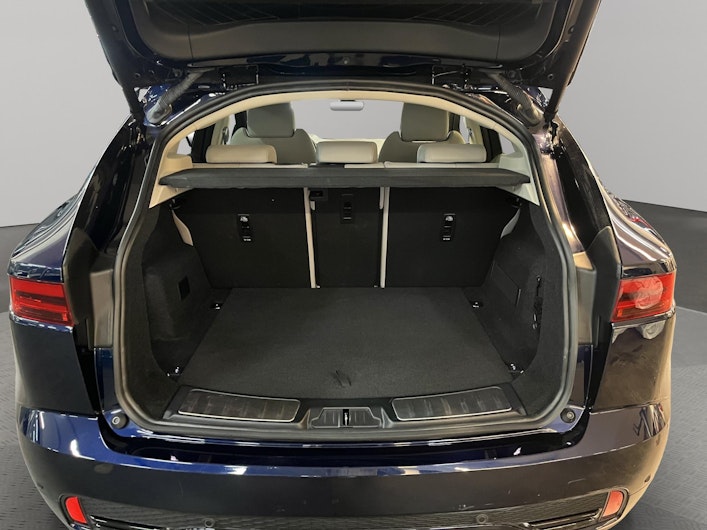 Vehicle image JAGUAR E-PACE