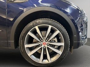 Vehicle image JAGUAR E-Pace 1.5 T 300e R-Dynamic SE AWD