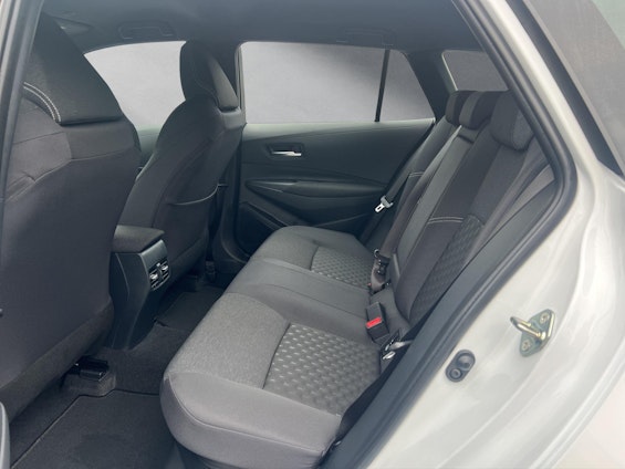 Vehicle image 8 Vehicle image 8