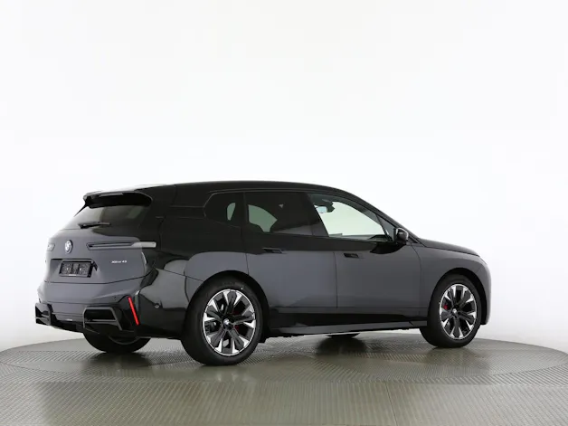 BMW iX xDrive45