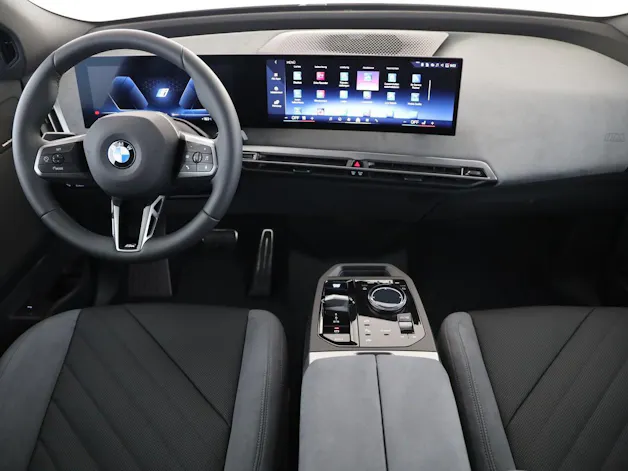 BMW iX xDrive45