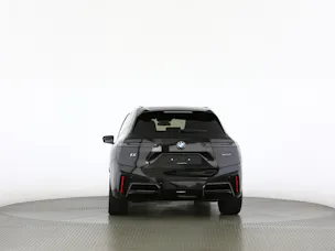 BMW iX xDrive45