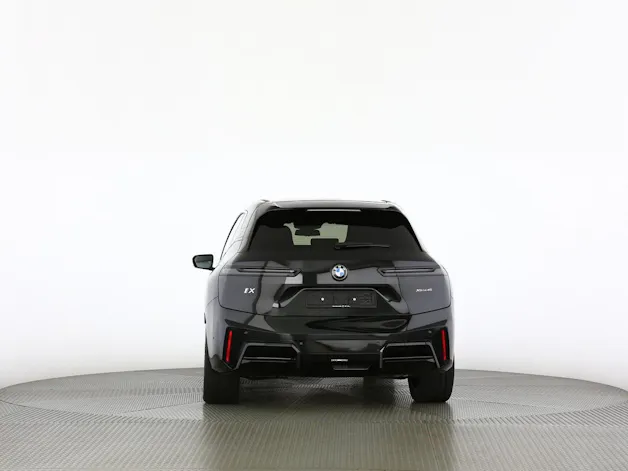BMW iX xDrive45