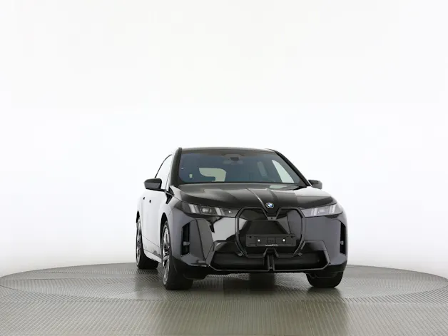 BMW iX xDrive45