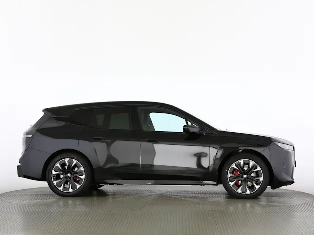 BMW iX xDrive45