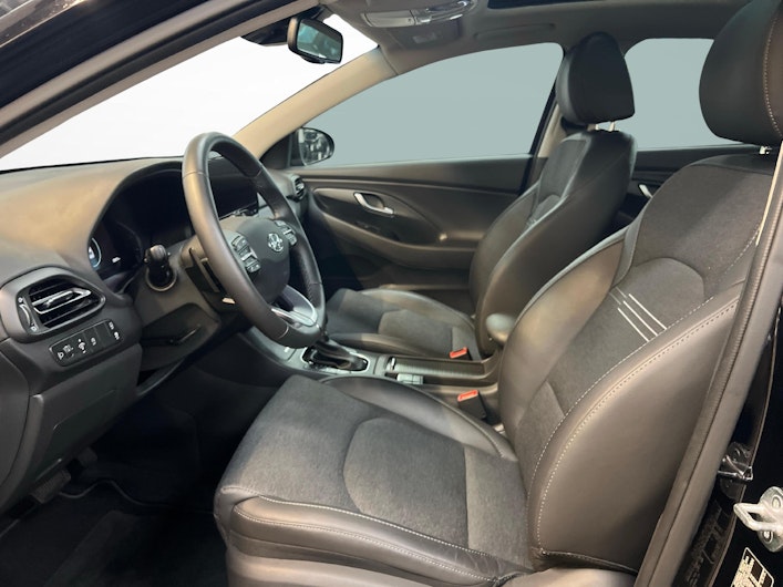 Vehicle image HYUNDAI i30