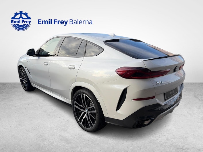 Vehicle image BMW X6