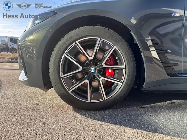 BMW i4 M50