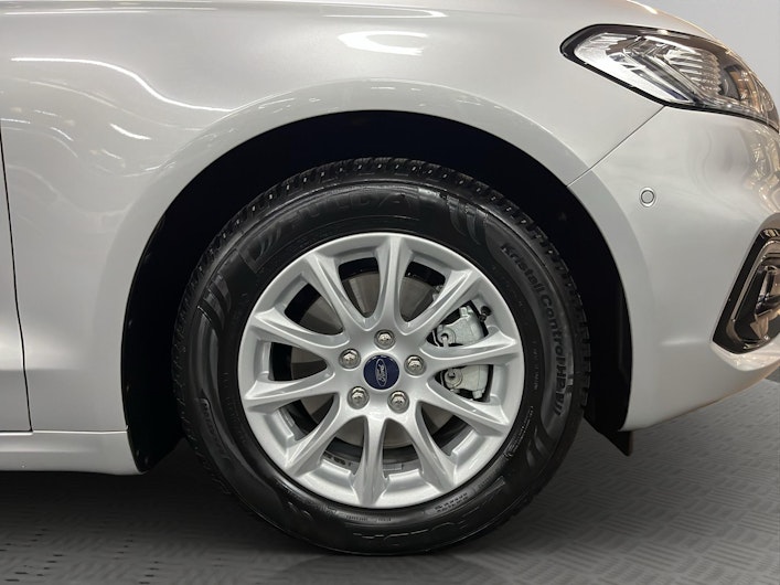 Vehicle image FORD MONDEO