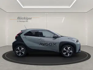 Toyota Aygo X 1.5 VVT-i HSD Trend
