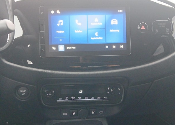 Vehicle image 13 Vehicle image 13