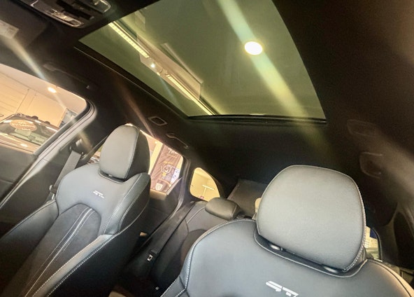 Vehicle image 8 Vehicle image 8