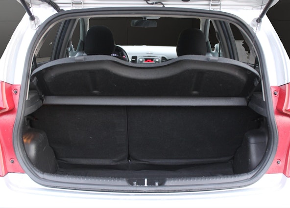 immagine del veicolo 10 immagine del veicolo 10