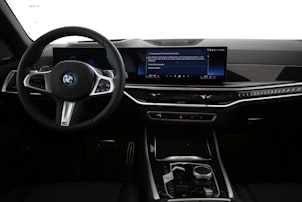 Vehicle image BMW X5 50e xDrive SAG