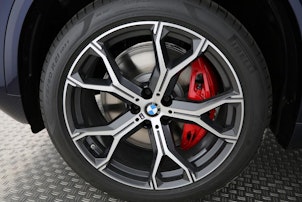 Vehicle image BMW X5 50e xDrive SAG